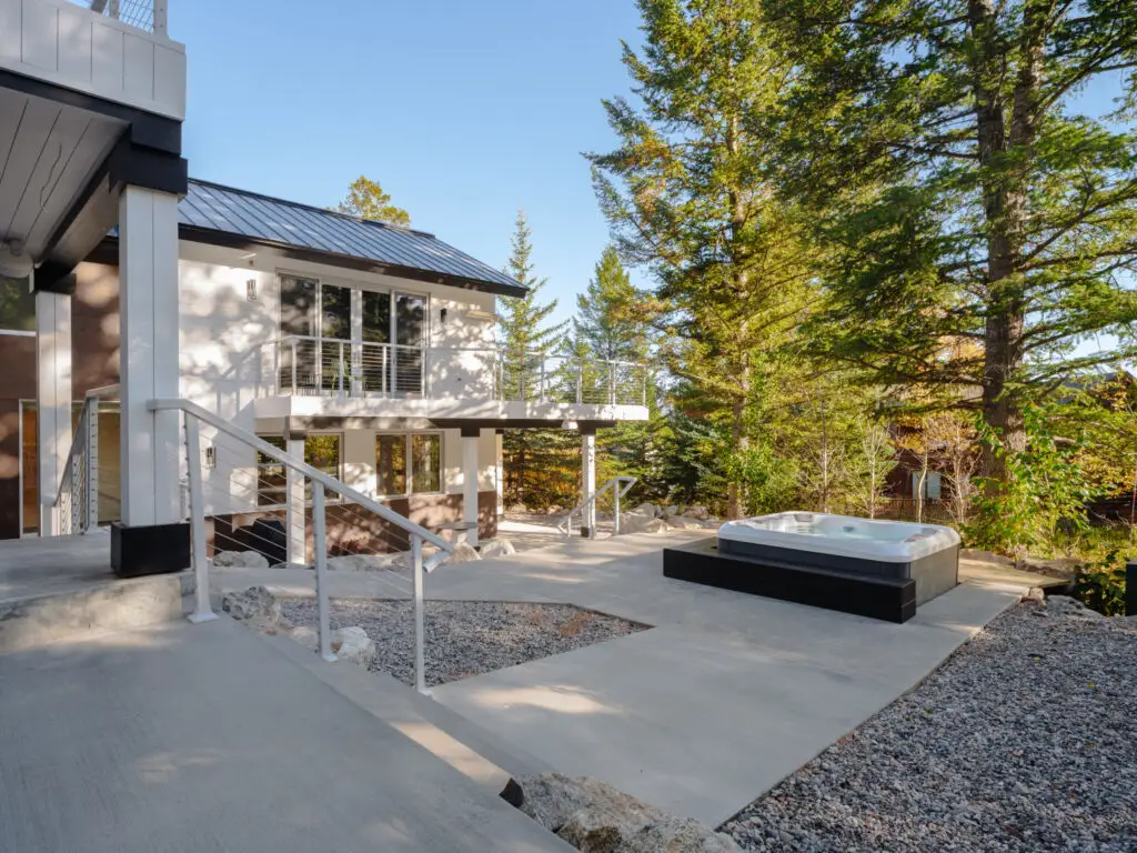 Montreux House